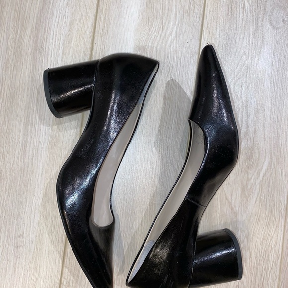 Zara size 10 pointed heels - Picture 3 of 3
